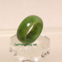 Nhẫn ngọc bích nephrite size16 NBN19