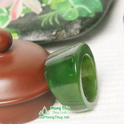 Nhẫn đá ngọc bích nephrite jade 15-18.7