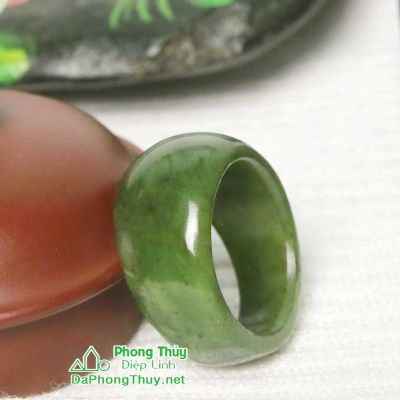 Nhẫn đá ngọc bích nephrite jade 22-18.2