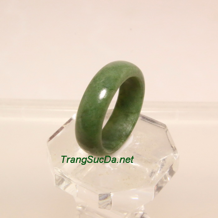 Nhan ngoc bich nephrite