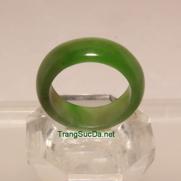 Nhan ngoc bich nephrite