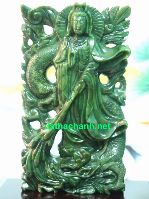 Ngoc bich nephrite phong thuy