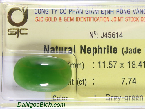 Vien da ngoc bich nephrite